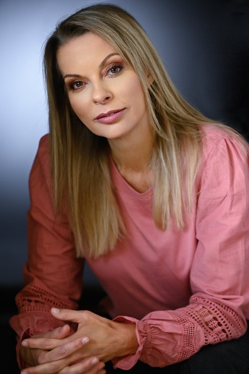 Natasha Sutherland photo