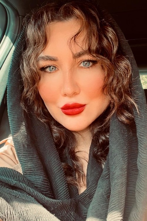 Nazanin Solhjoo photo