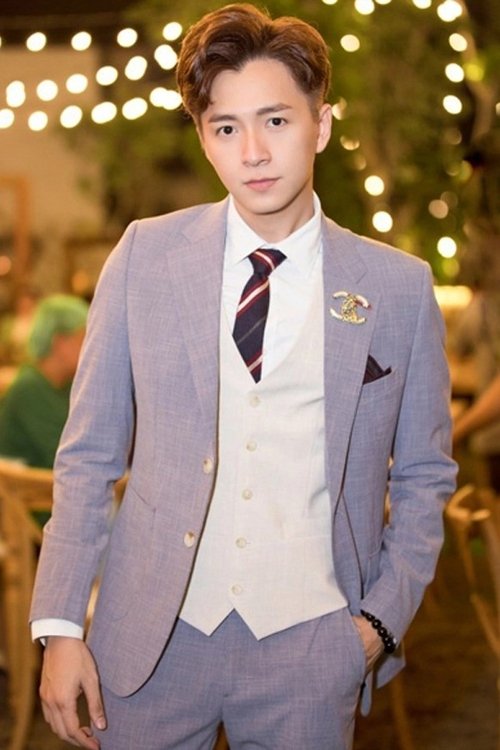 Ngô Kiến Huy photo