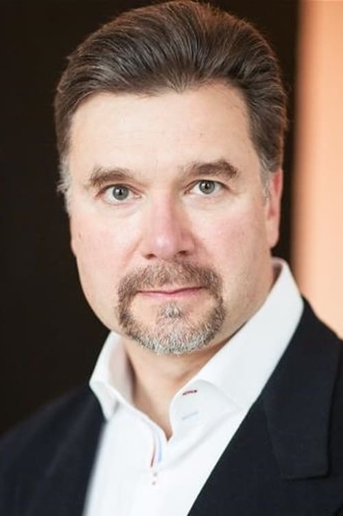 Nicholas Colicos photo