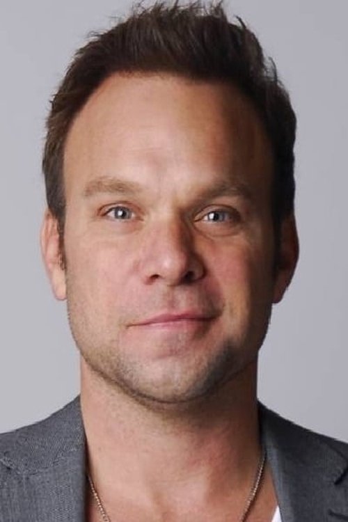 Norbert Leo Butz photo
