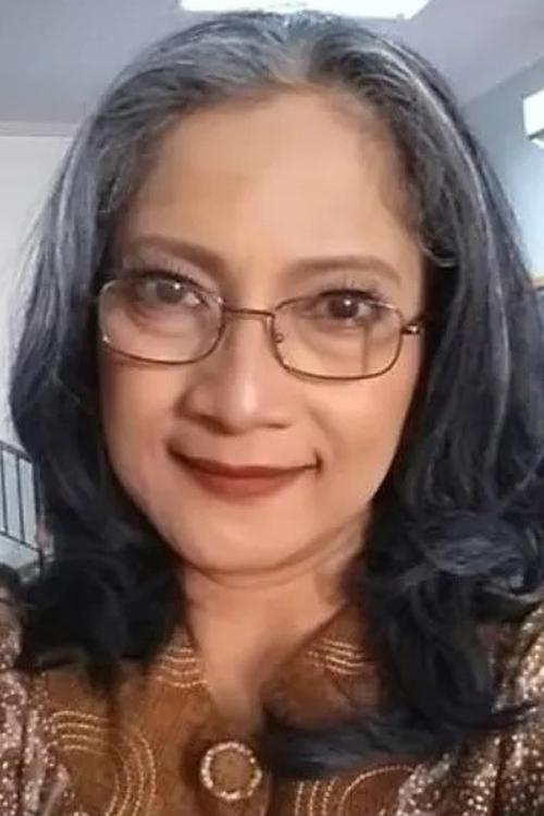 Oce Permatasari photo