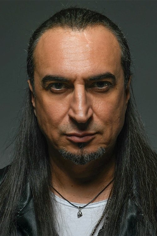 Ogün Sanlısoy photo