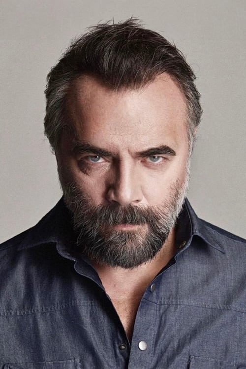 Oktay Kaynarca photo