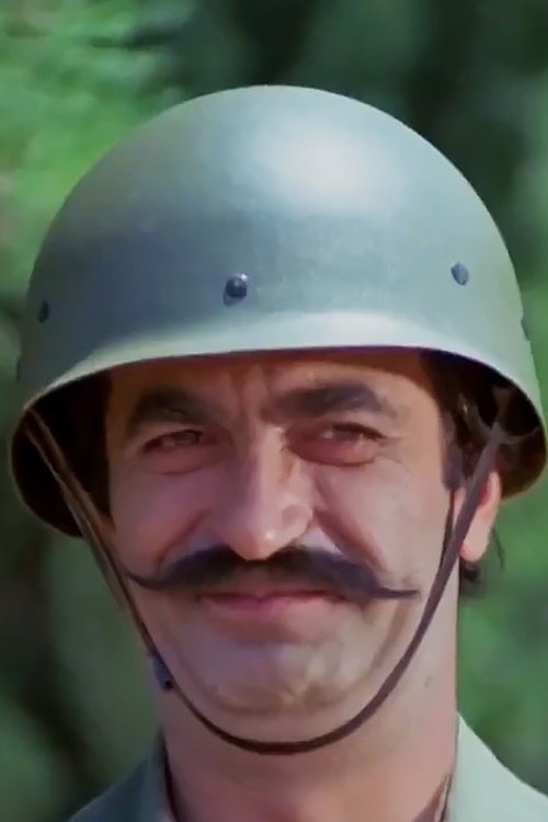 Paris Labrakos photo