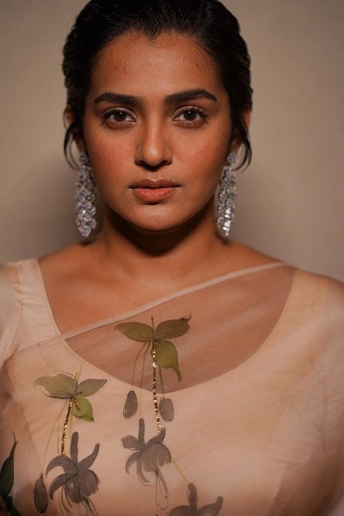 Parvathy Thiruvothu photo