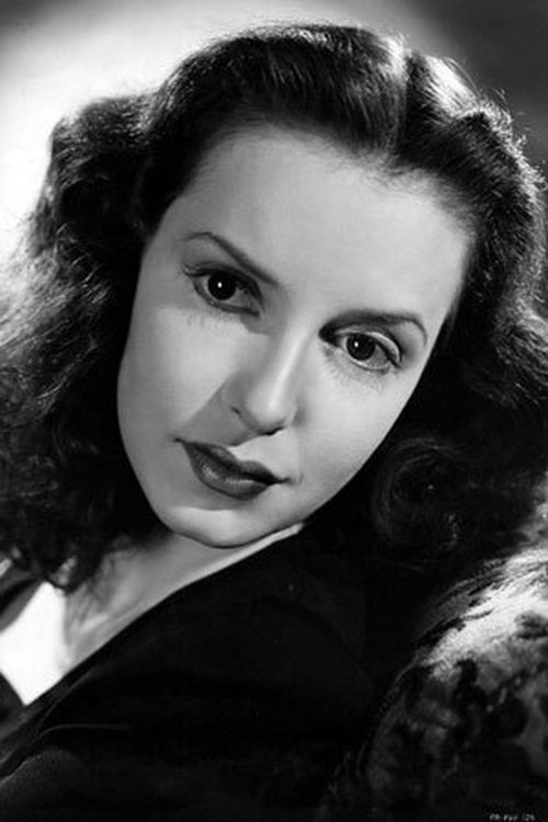 Patricia Plunkett photo