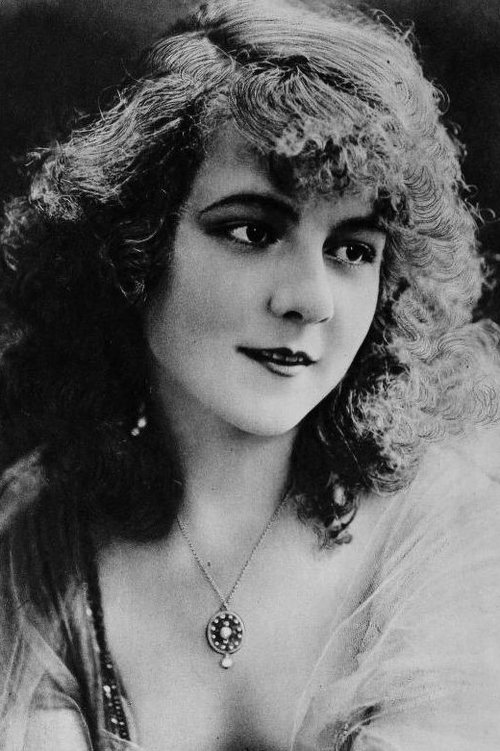 Pauline Curley photo