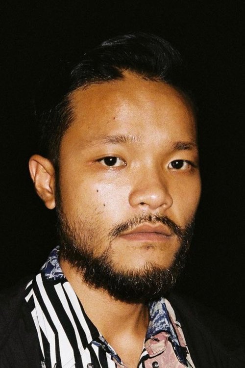 Paytaai Wongkamlao photo