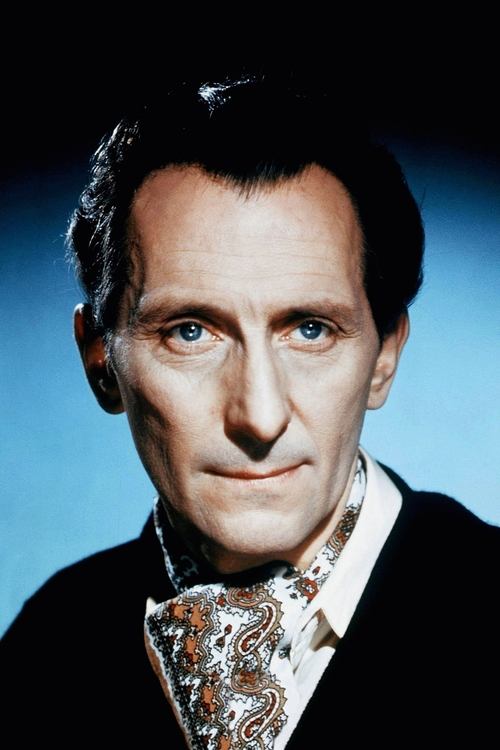Peter Cushing photo