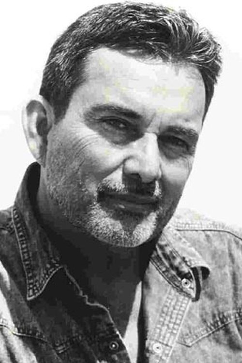 Peter Gonzales Falcon photo