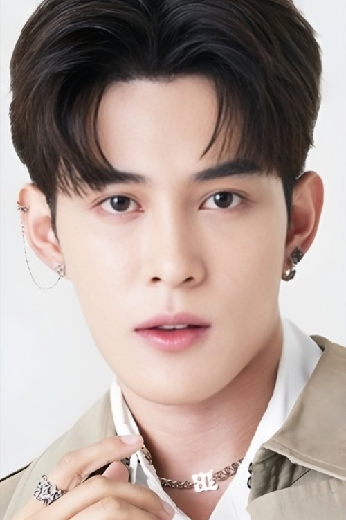 Pranapong Khaisang photo