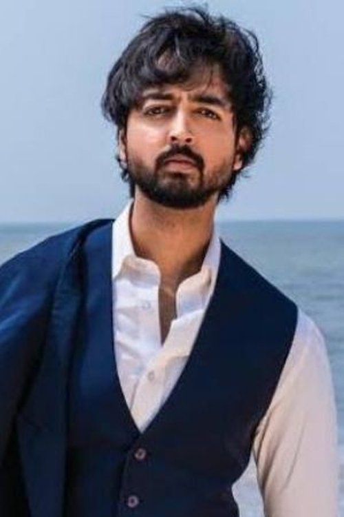 Priyaank Sharma photo