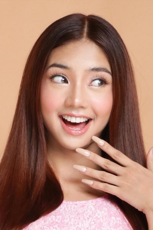 Queenay Mercado photo