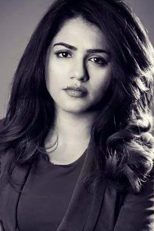 Qurat-ul-Ain Balouch photo