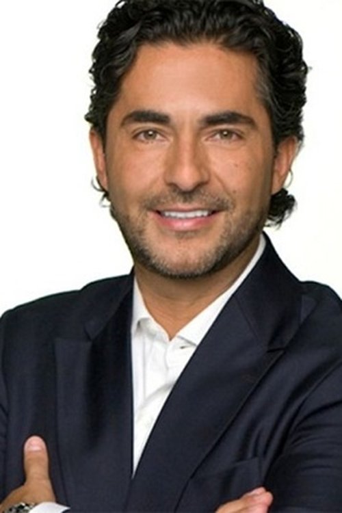 Raúl Araiza photo