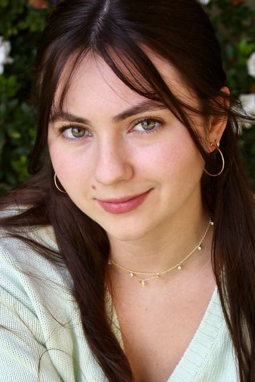 Rhiannon Leigh Wryn photo