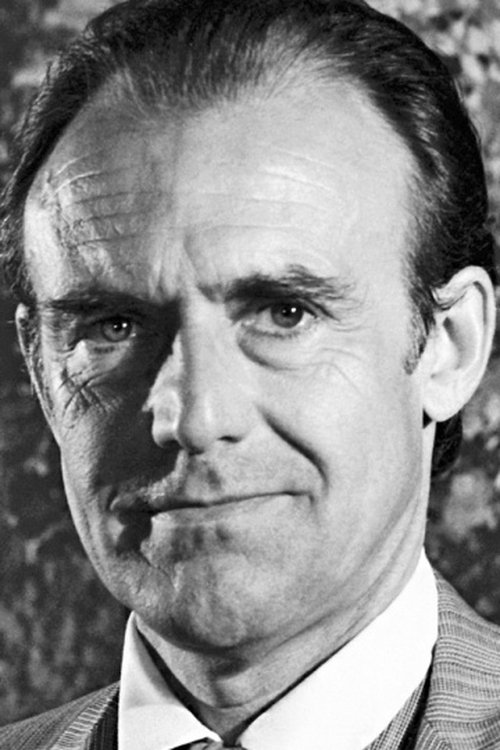 Richard Bull photo