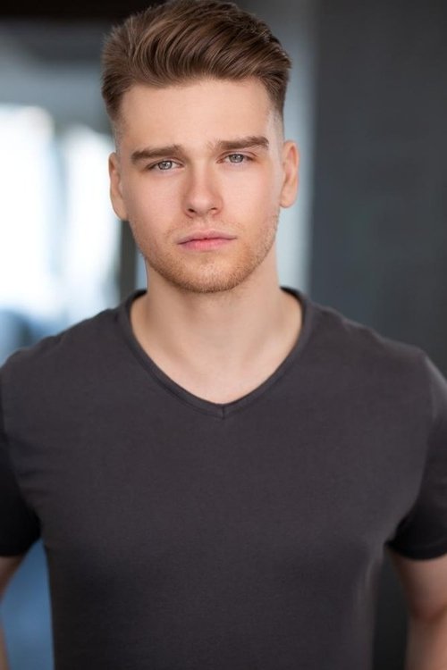 Riley Ellis-Buckle photo