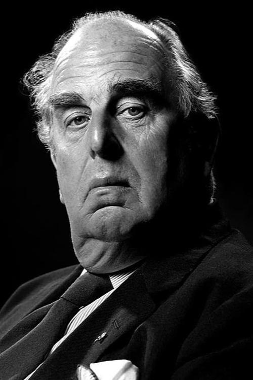 Robert Morley photo