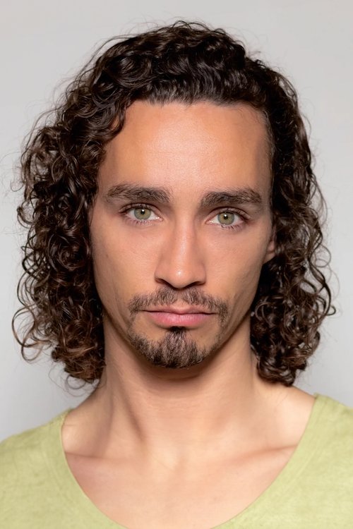 Robert Sheehan photo