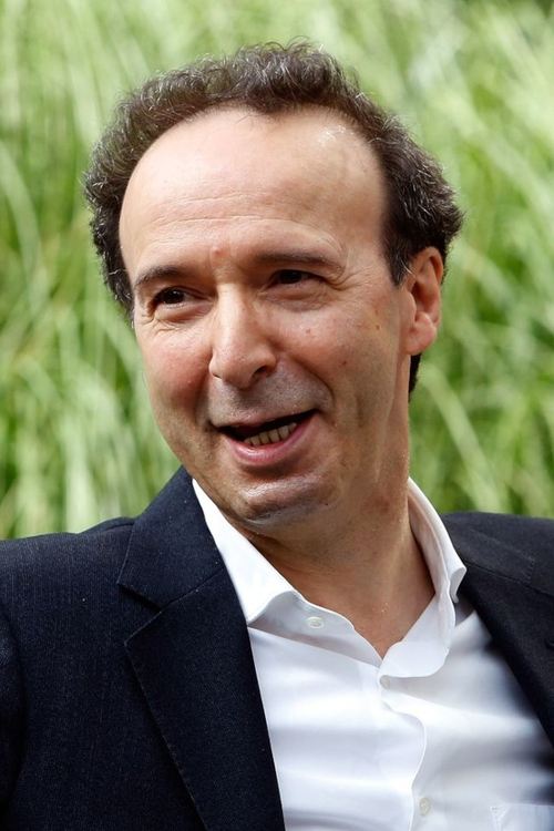 Roberto Benigni photo