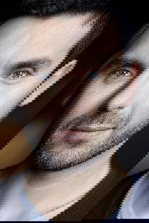 Profile image of Roni Ezra