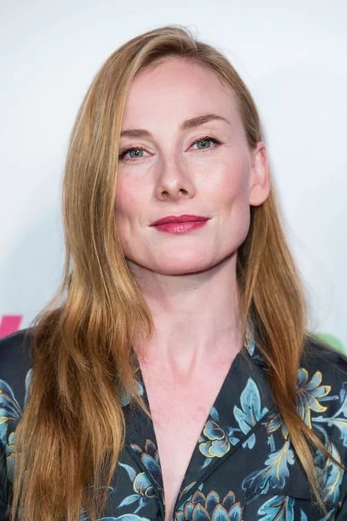 Rosie Marcel photo