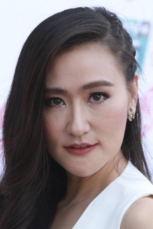 Rungrawee Barijindakul photo