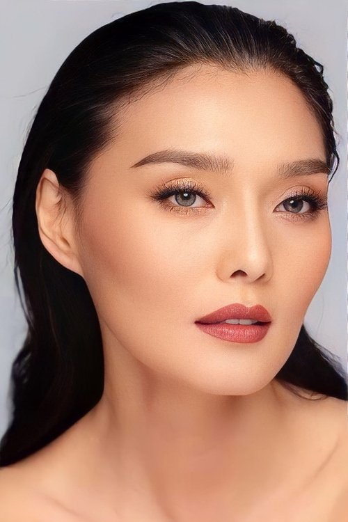 Russamee Thongsiripraisri photo