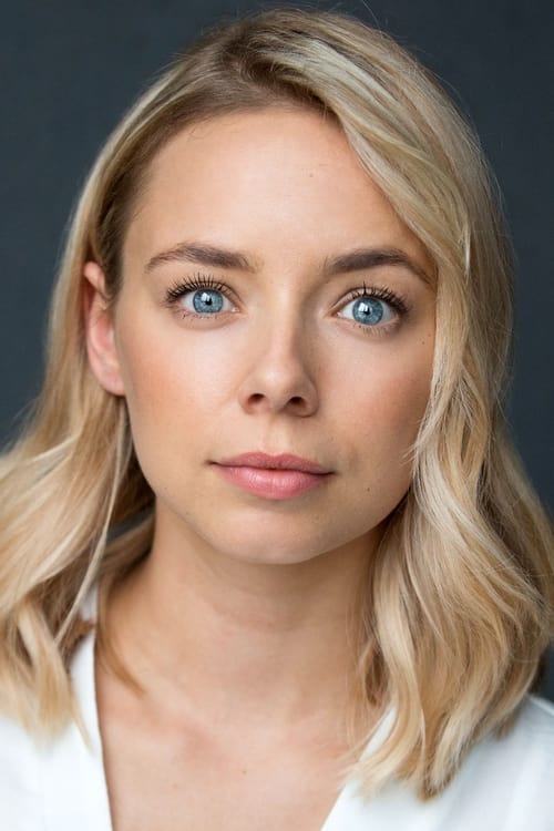 Sacha Parkinson photo