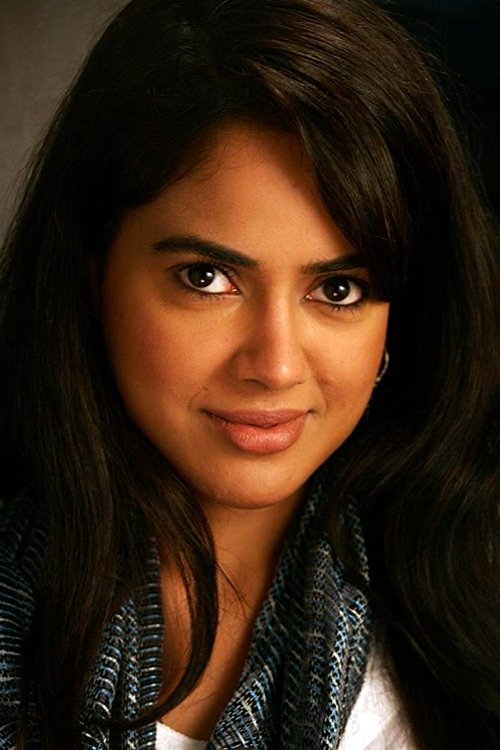 Sameera Reddy photo