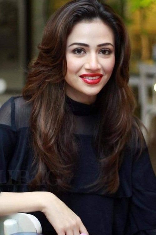 Sana Javed photo