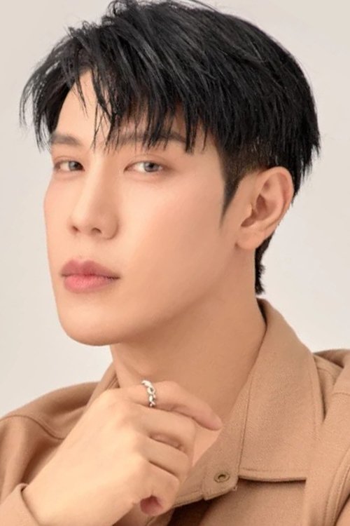 Sapol Assawamunkong photo