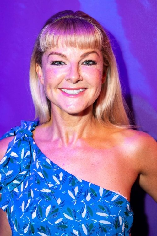 Sarah Hadland photo