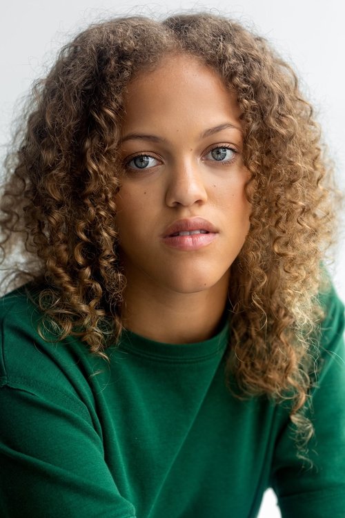 Sarah-Maxine Racicot photo