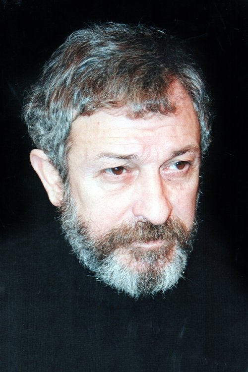 Savaş Dinçel photo