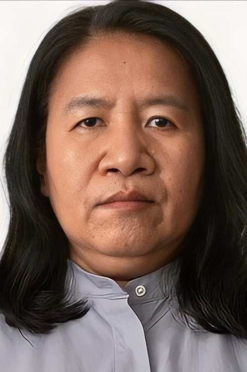 Sawanee Utoomma photo