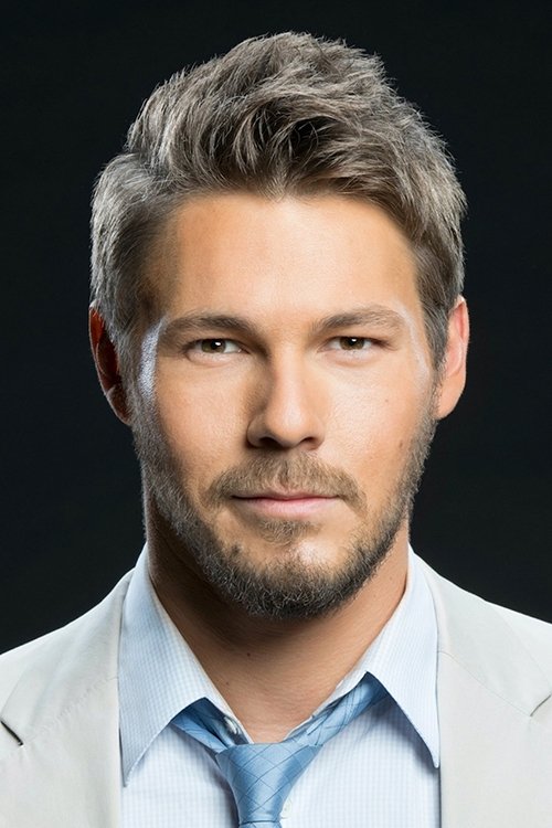 Scott Clifton photo