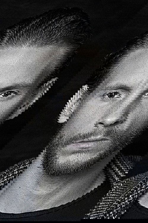 Sebastian Fabijański photo