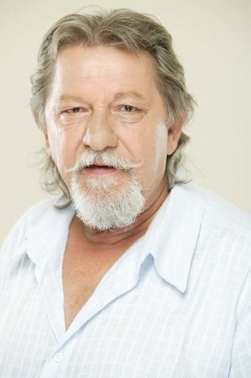 Sebastian Papaiani photo