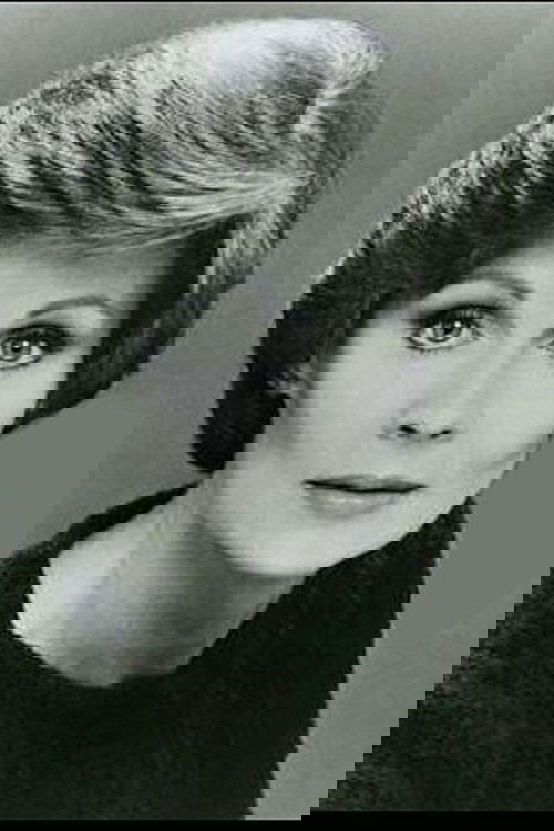 Shannon Farnon photo