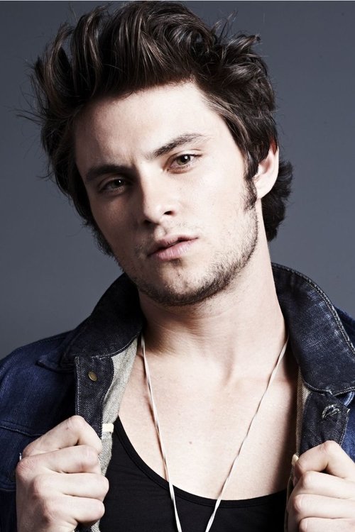 Shiloh Fernandez photo