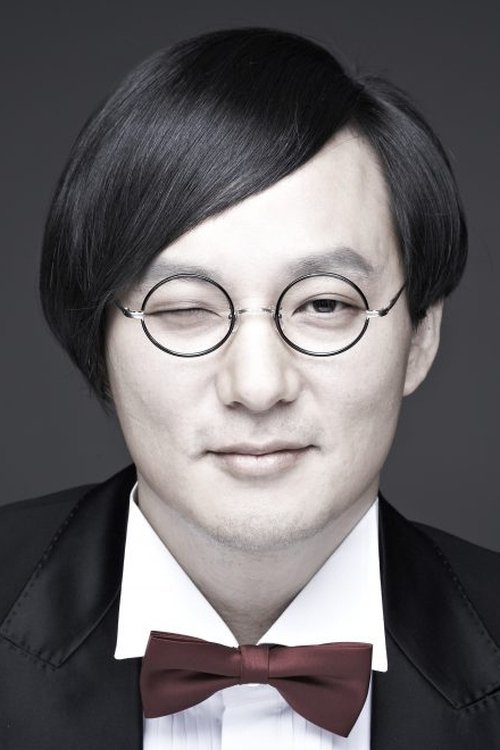 Shin Hae-chul photo