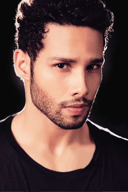 Siddhant Chaturvedi photo