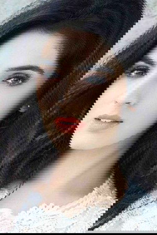 Siddhika Sharma photo