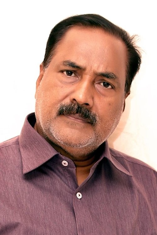 Spadikam George photo