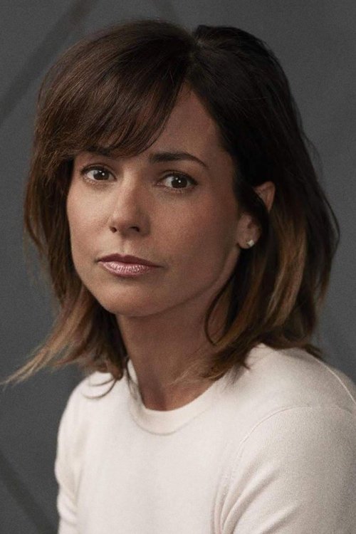 Stephanie Szostak photo