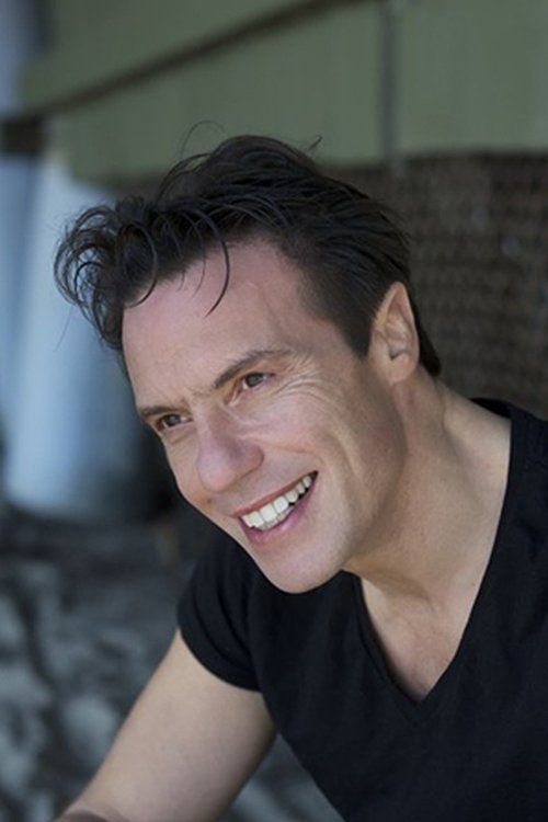 Stratos Tzortzoglou photo