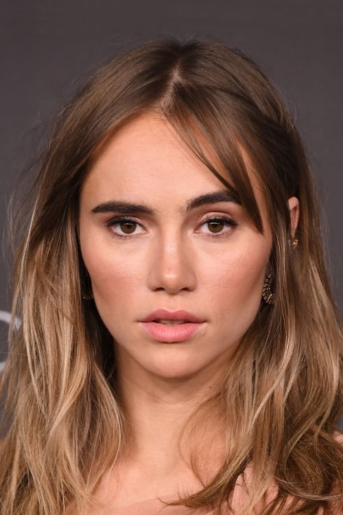 Suki Waterhouse photo